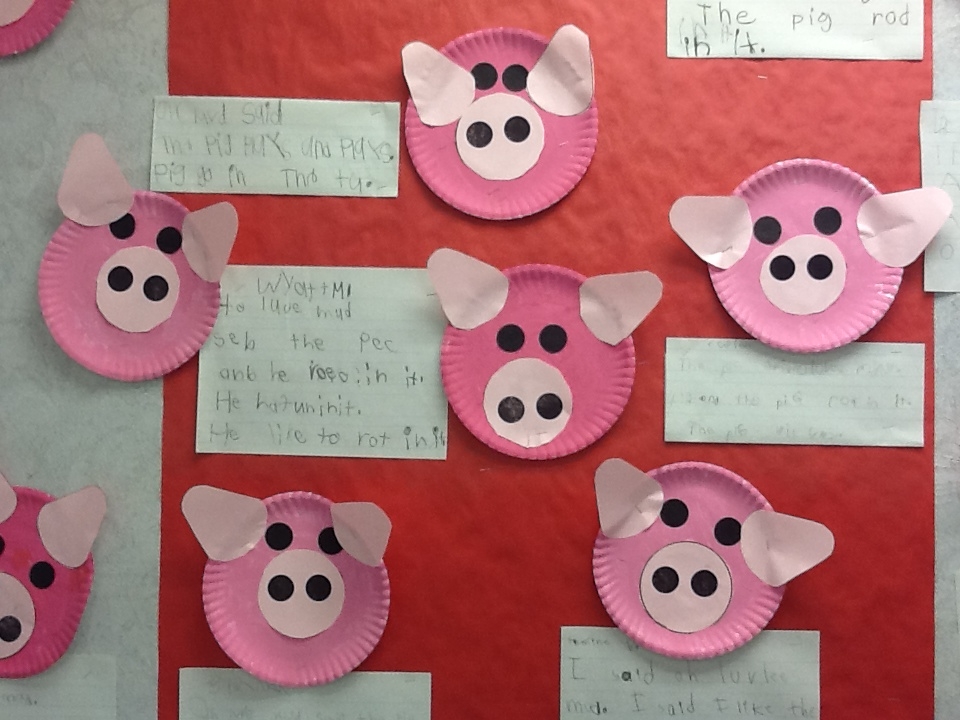 Paper Plate Pig Craft - Laura Williams